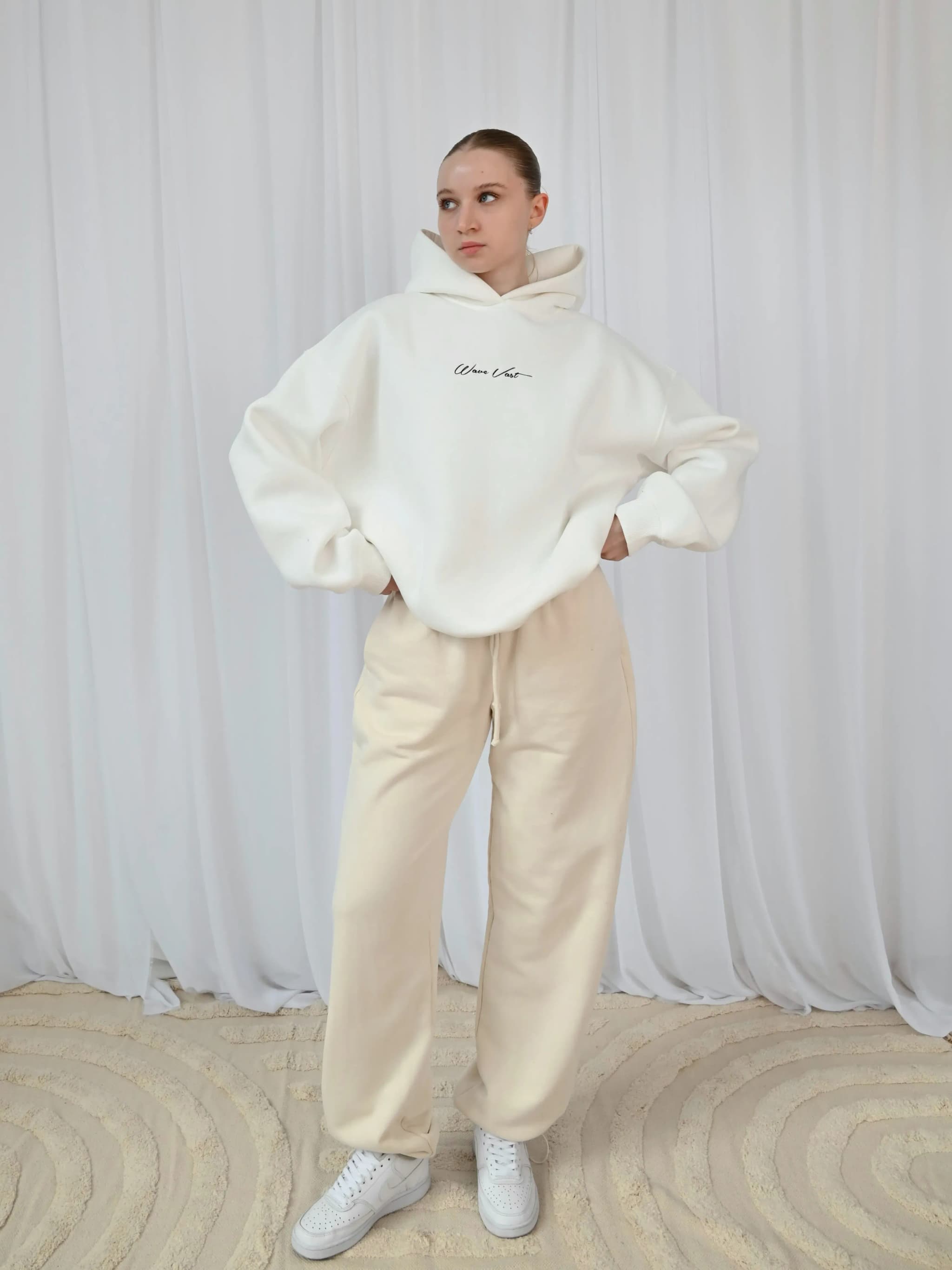 Hoodie Milk - product image 3